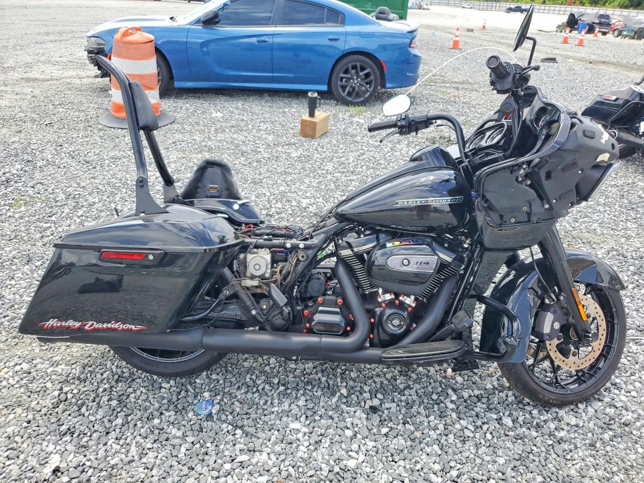 1HD1KTP18LB676170 · 2020 HARLEY-DAVIDSON FLTRXS