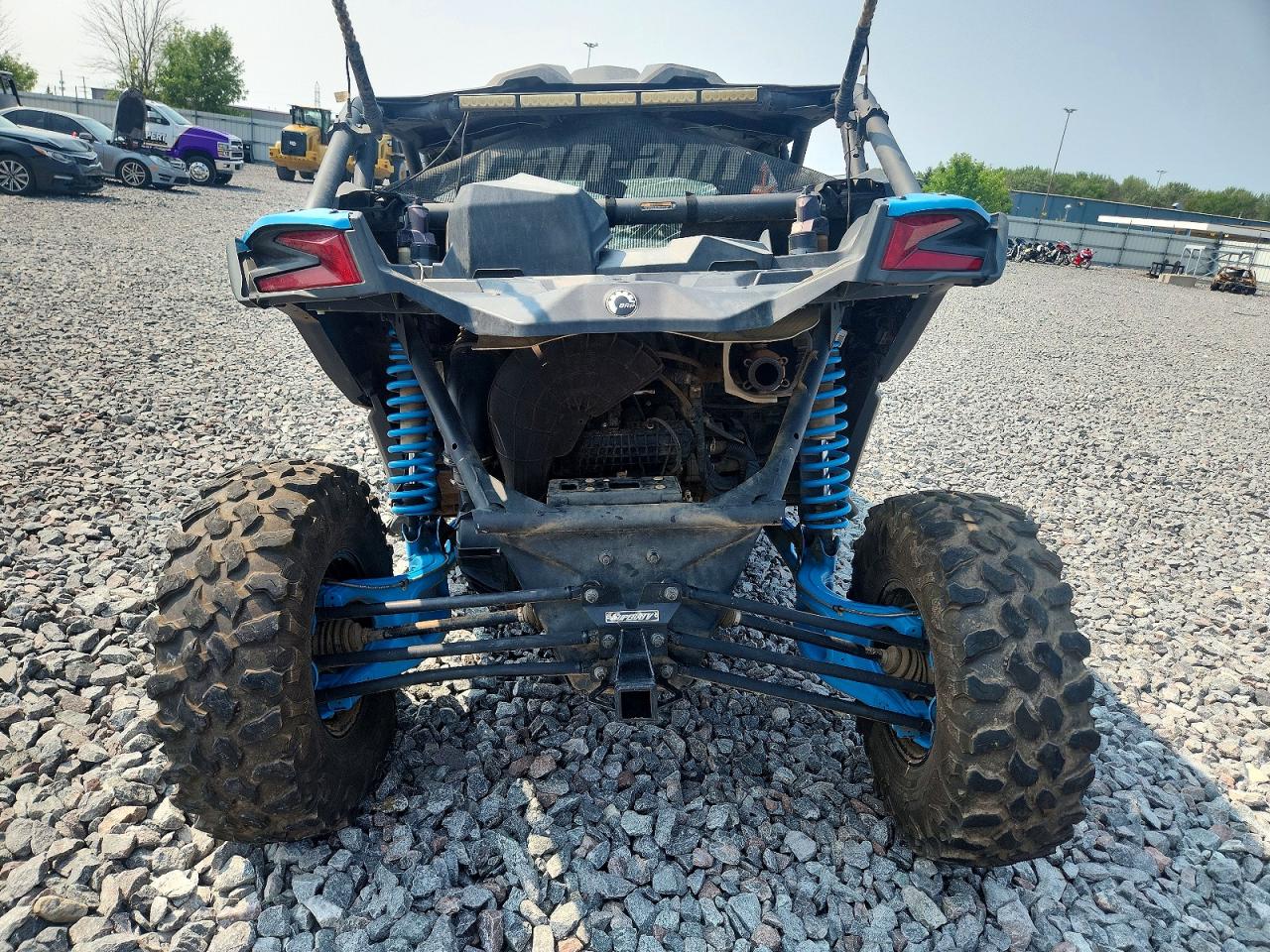 3JBVMAY47PE000119 · 2023 CAN-AM MAVERICK X3 · 4/10