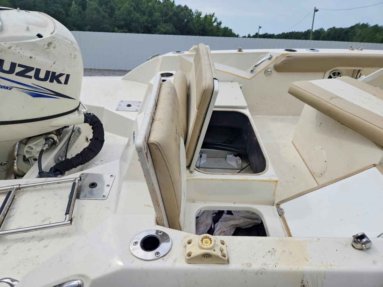 PNYUSE32H617 · 2017 STINGRAY BOATS 186CC · 6/10