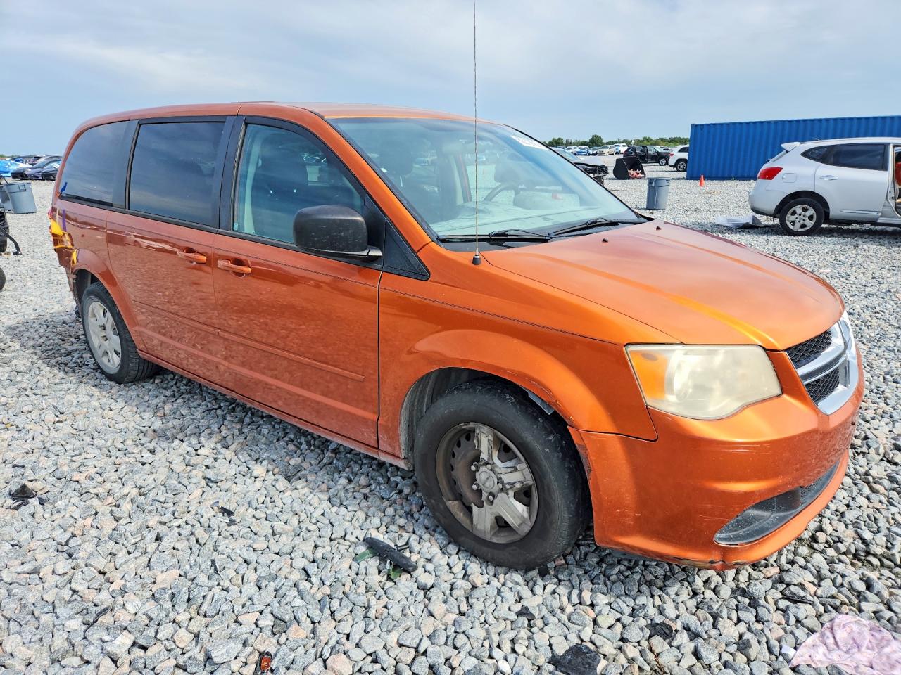 2D4RN4DG1BR697374 · 2011 DODGE GRAND CARAVAN · 4/13