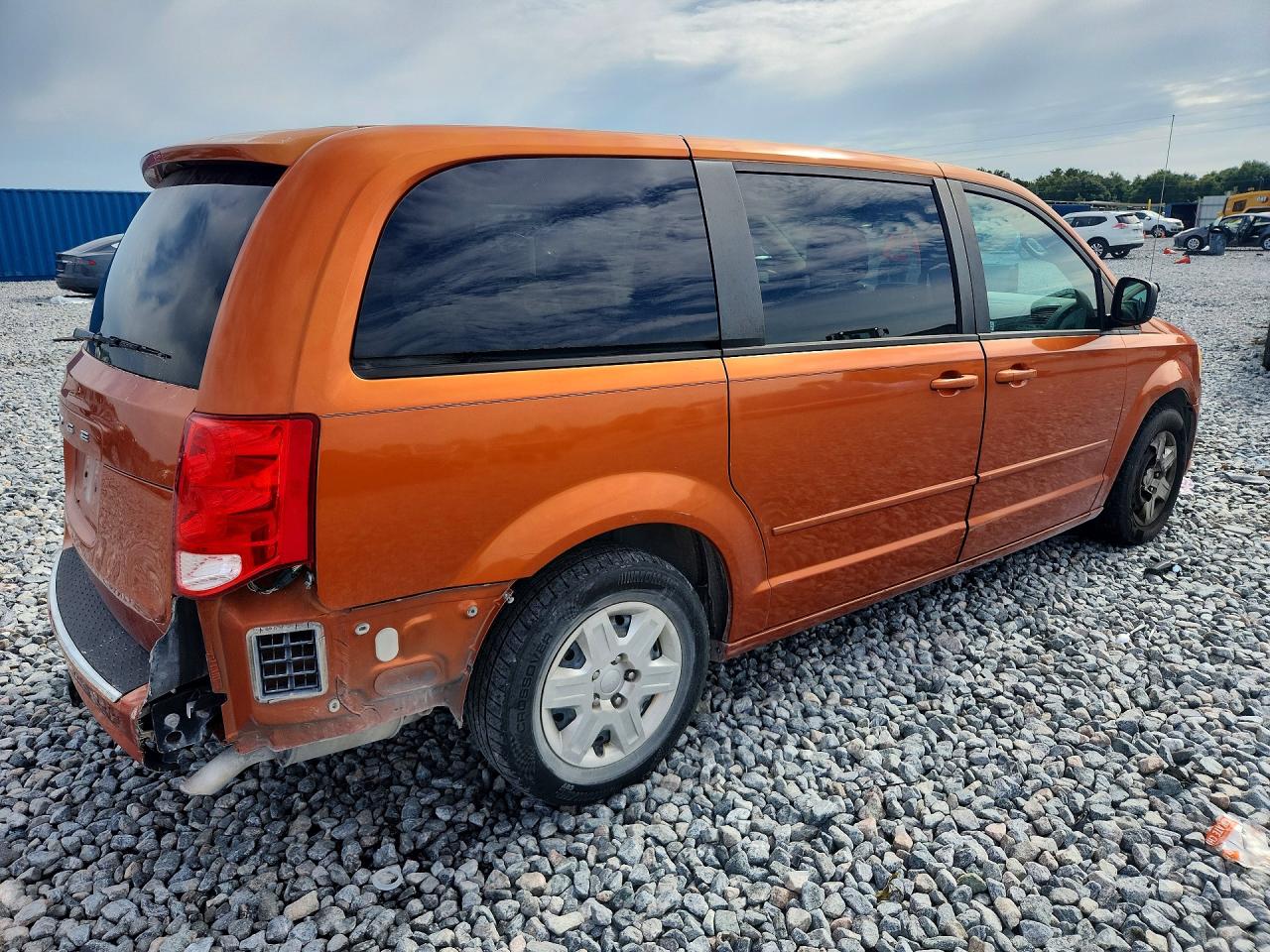 2D4RN4DG1BR697374 · 2011 DODGE GRAND CARAVAN · 3/13