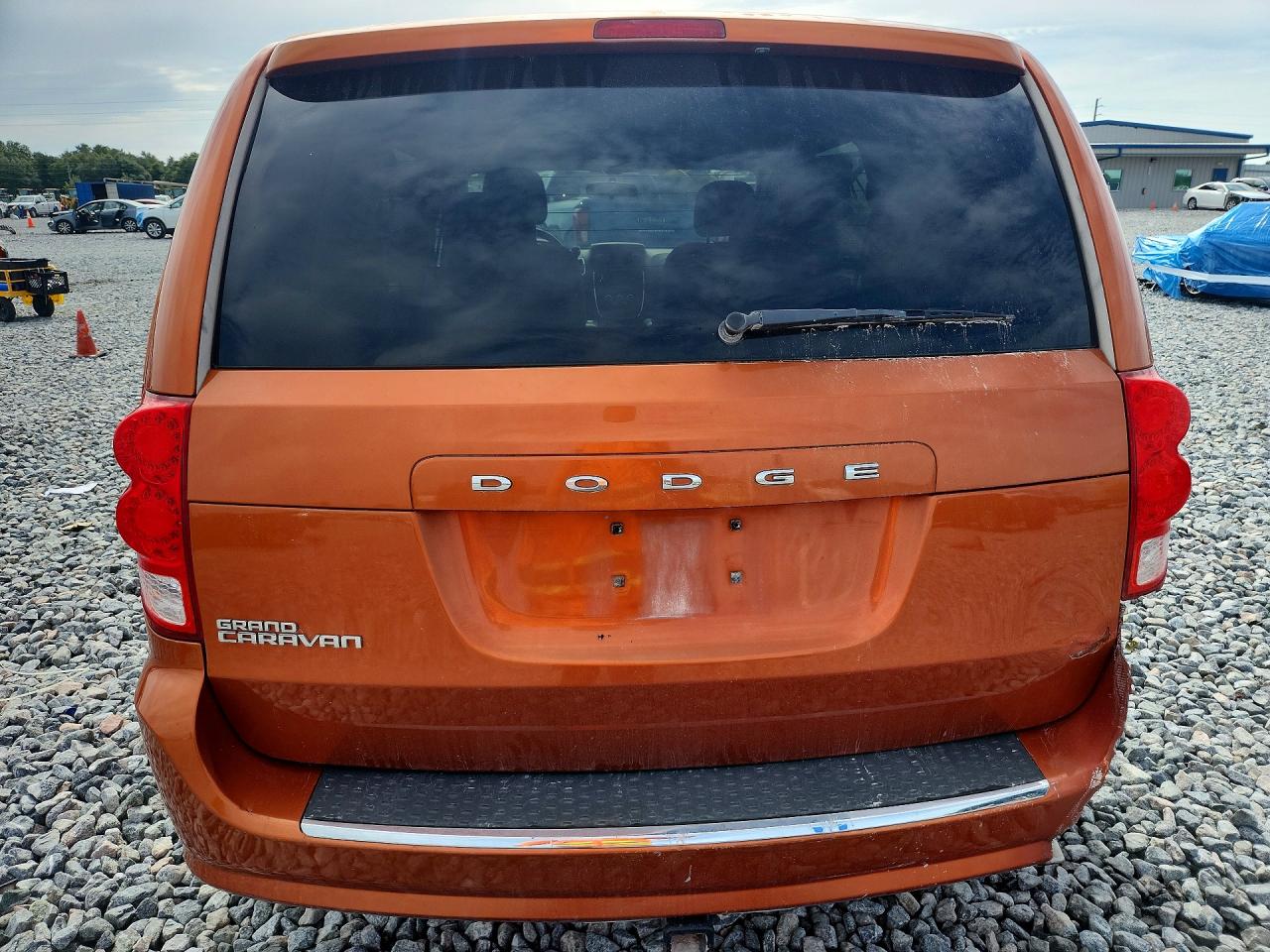 2D4RN4DG1BR697374 · 2011 DODGE GRAND CARAVAN · 6/13