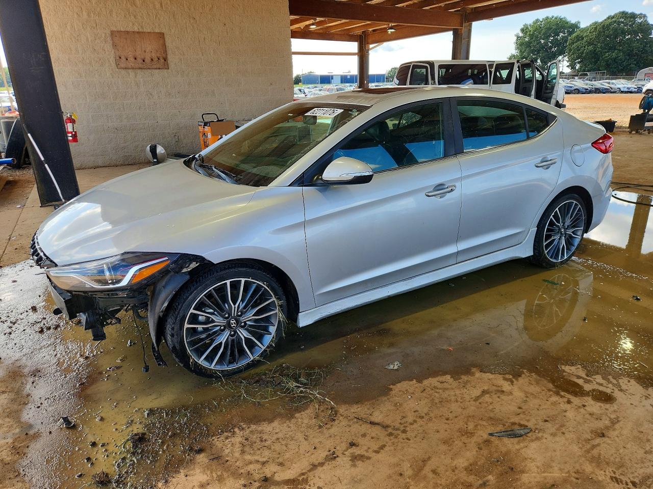 KMHD04LB7JU503164 · 2018 HYUNDAI ELANTRA