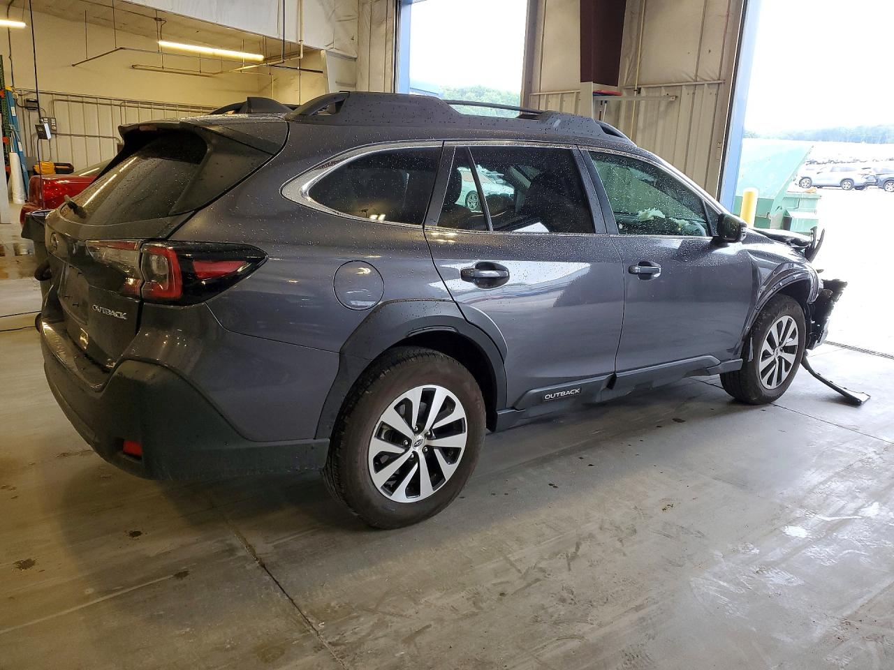 4S4BTAFC6S3125301 · 2025 SUBARU OUTBACK · 3/13