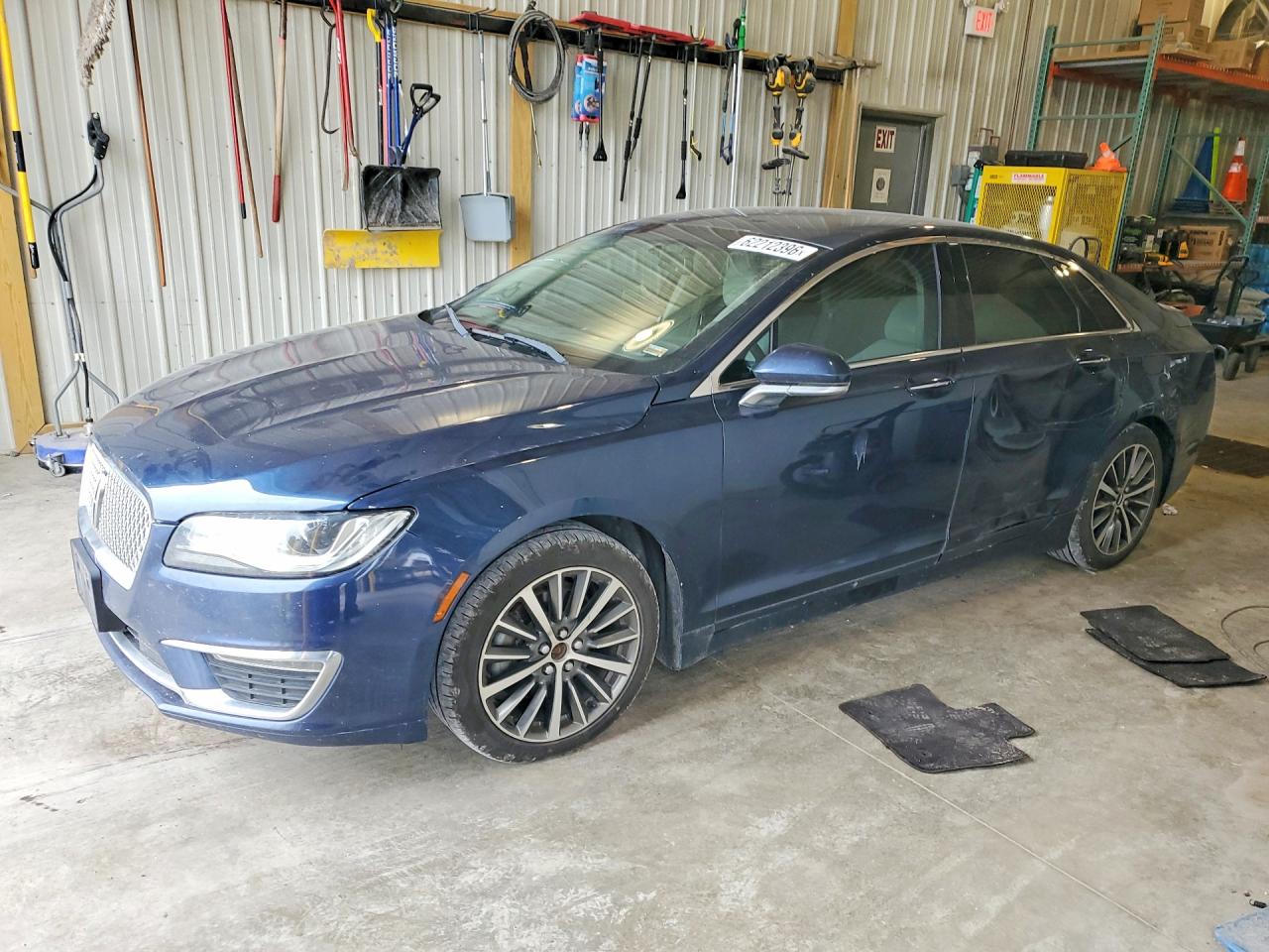 3LN6L5A96HR644640 · 2017 LINCOLN MKZ