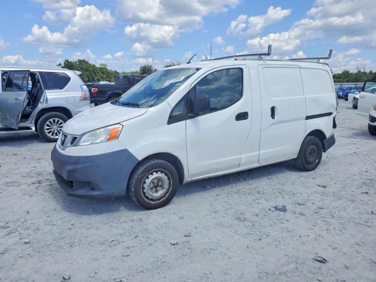 3N6CM0KN2KK695195 · 2019 NISSAN NV200