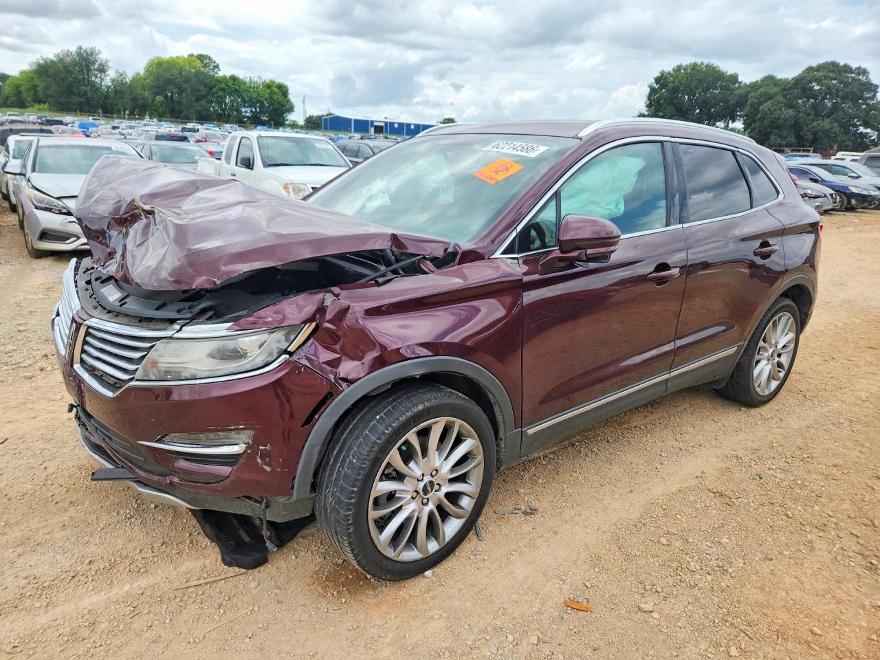5LMCJ3C96HUL24105 · 2017 LINCOLN MKC