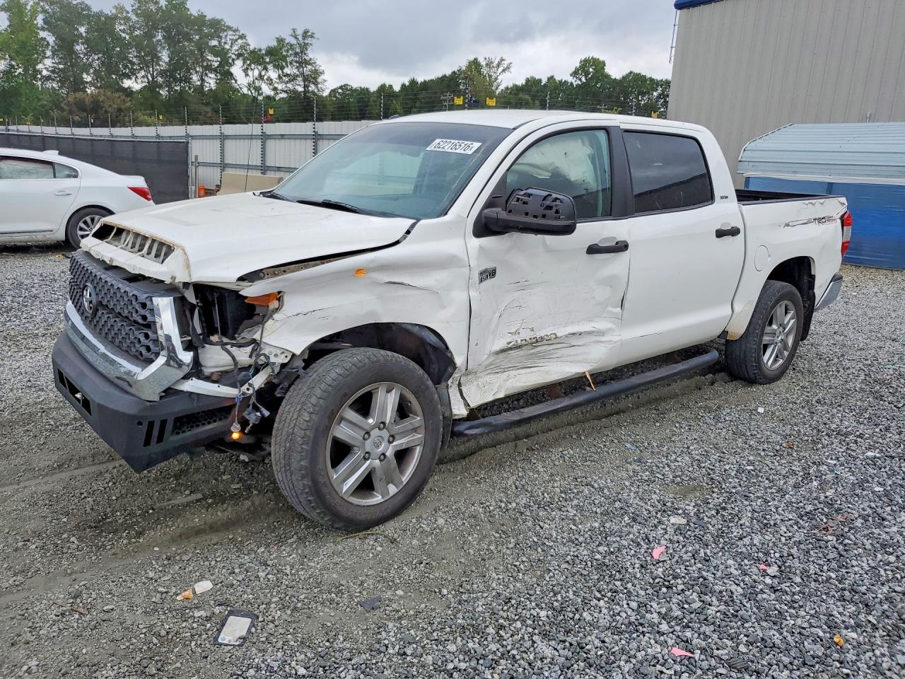 5TFEY5F19FX174399 · 2015 TOYOTA TUNDRA