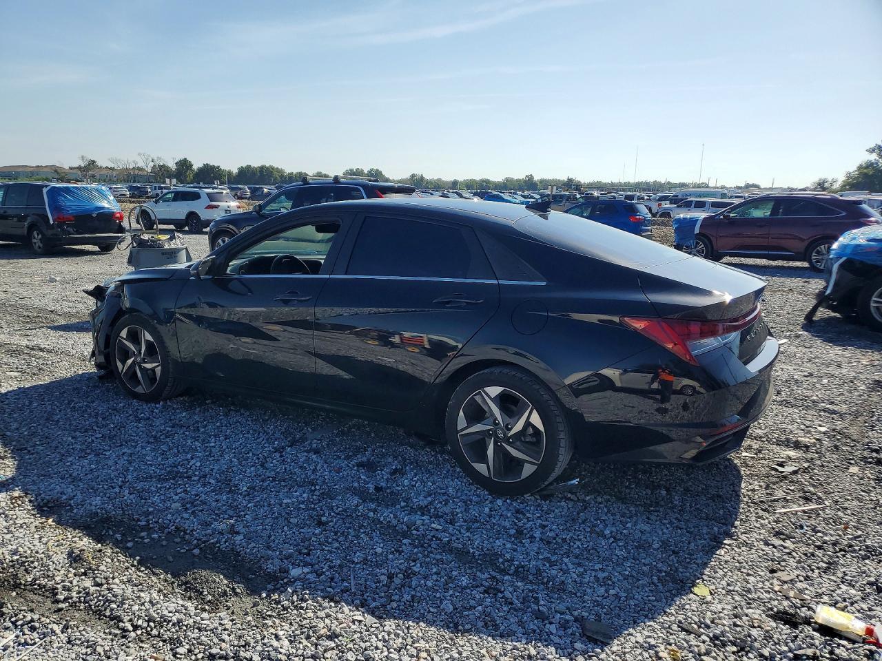 5NPLP4AG0PH088069 · 2023 HYUNDAI ELANTRA · 2/12