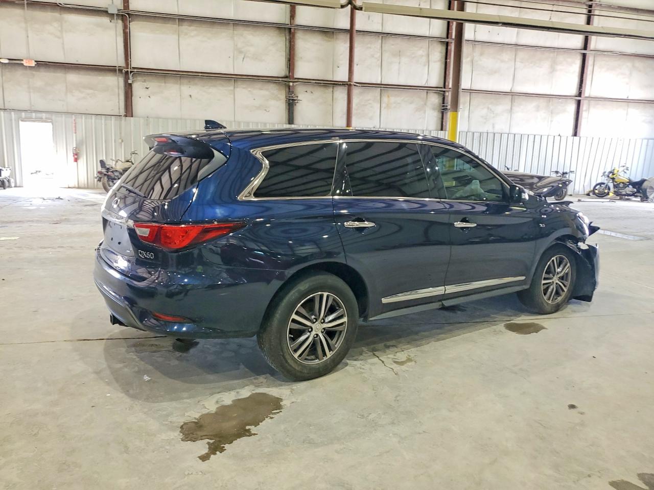 5N1DL0MM3HC556251 · 2017 INFINITI QX60 · 3/13