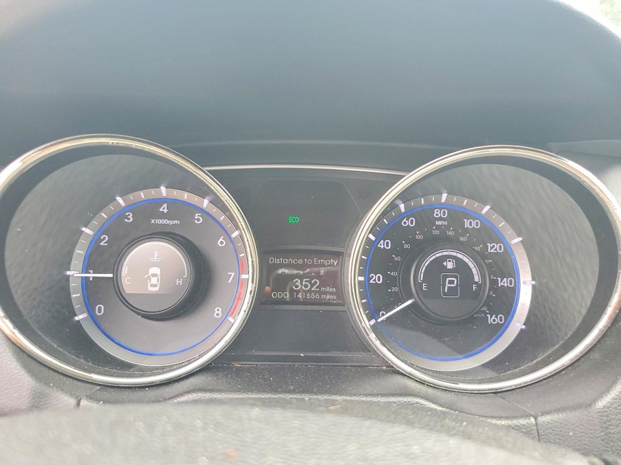 5NPEB4AC7BH236408 · 2011 HYUNDAI SONATA · 9/13