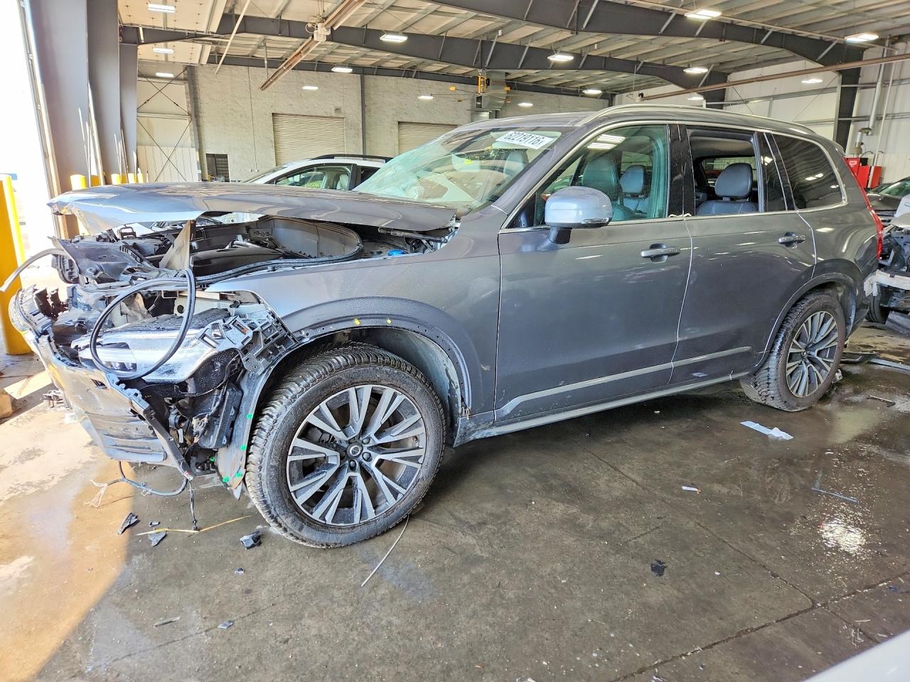 2020 VOLVO XC90