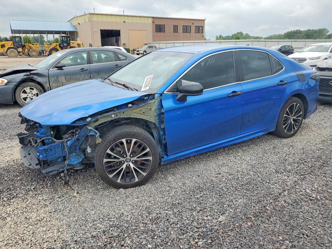 4T1B11HK7KU180019 · 2019 TOYOTA CAMRY