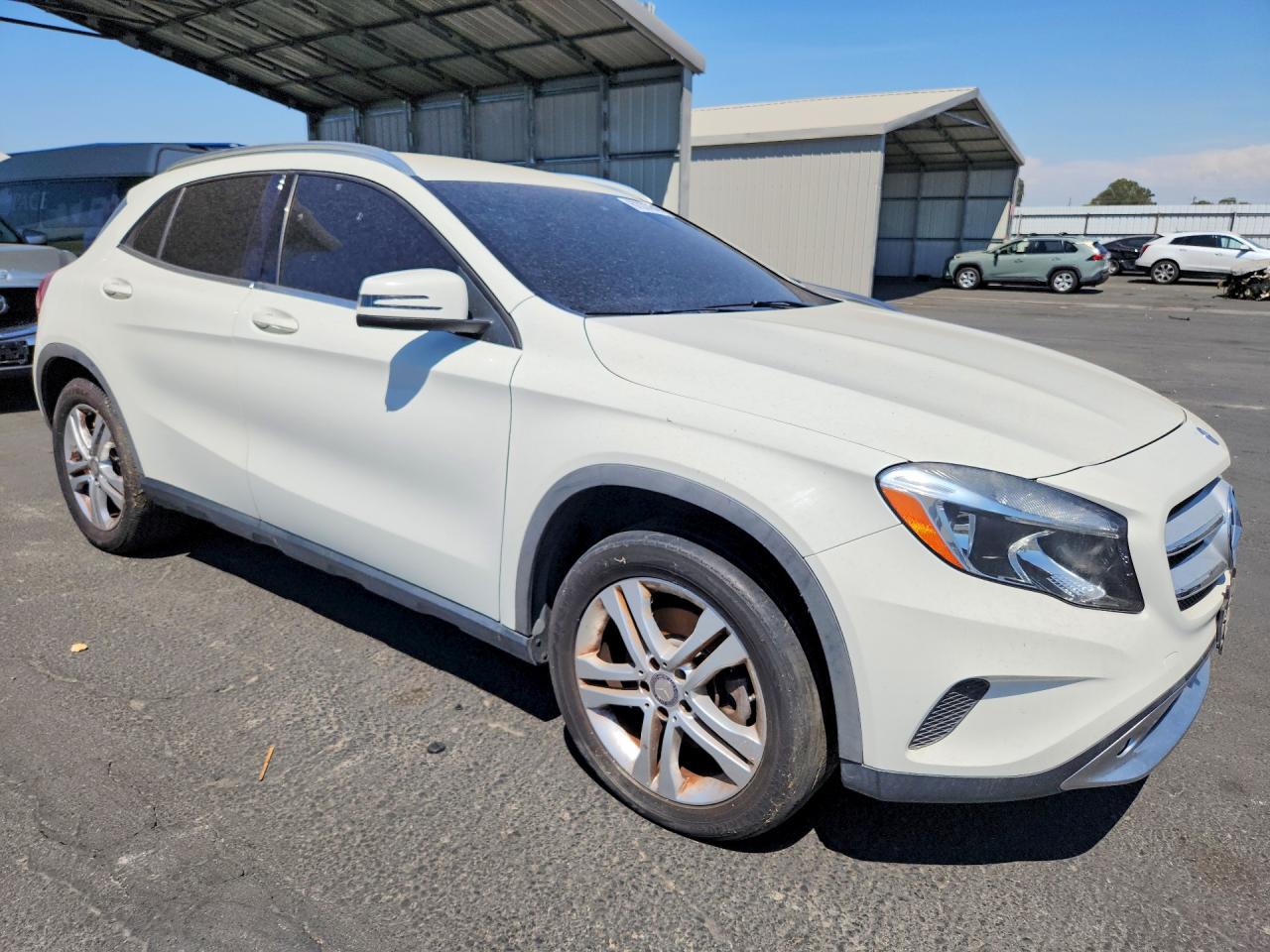 WDCTG4GB5GJ245978 · 2016 MERCEDES-BENZ GLA · 4/12