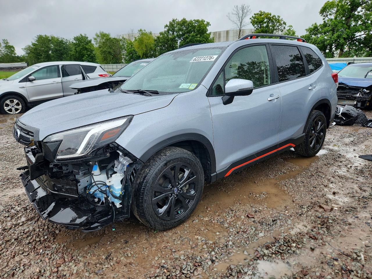 JF2SKAECXRH482715 · 2024 SUBARU FORESTER
