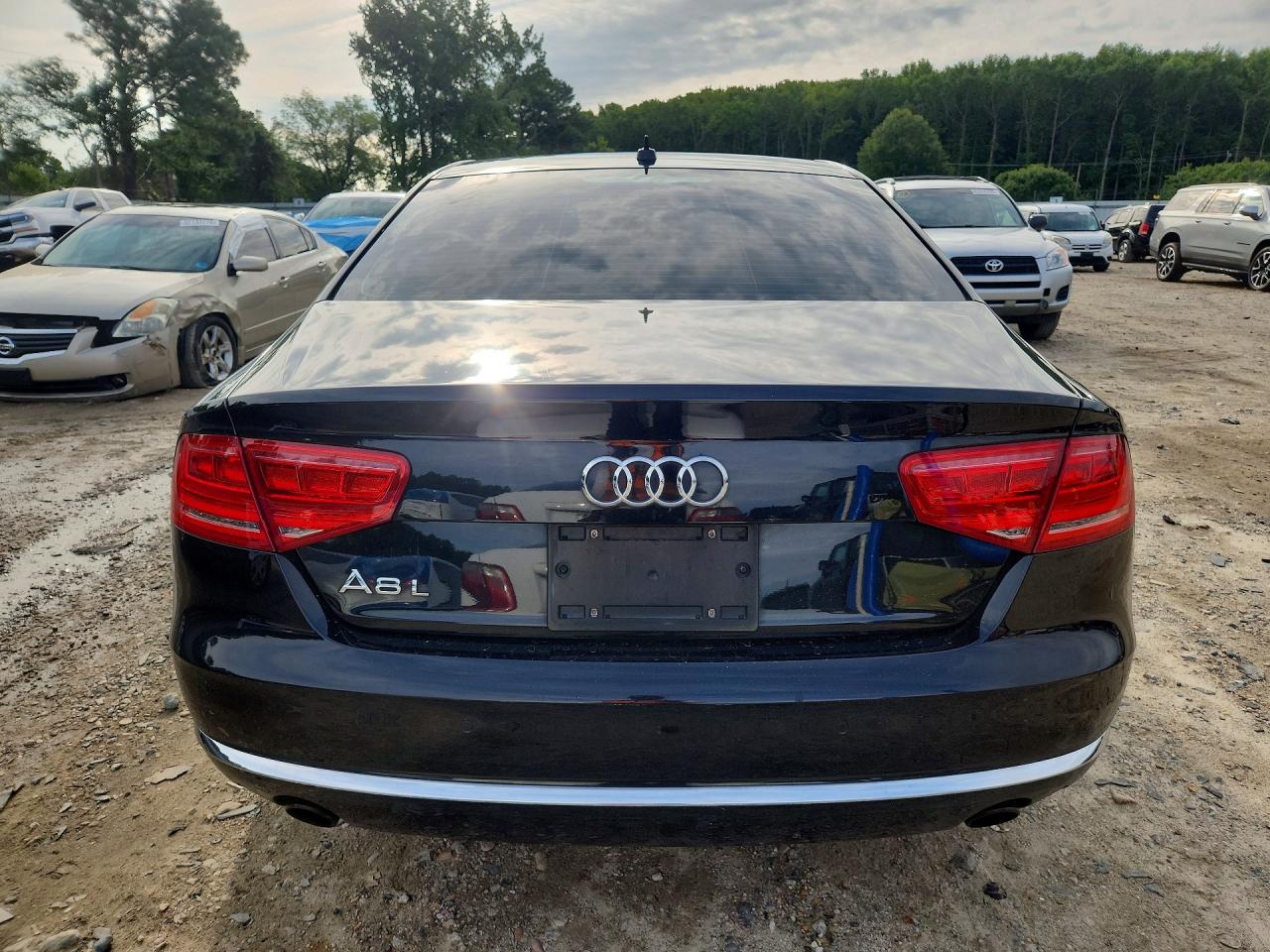 WAURGAFD7EN008333 · 2014 AUDI A8 · 6/12