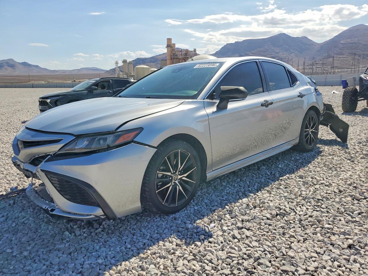 4T1G11AK8NU680629 · 2022 TOYOTA CAMRY