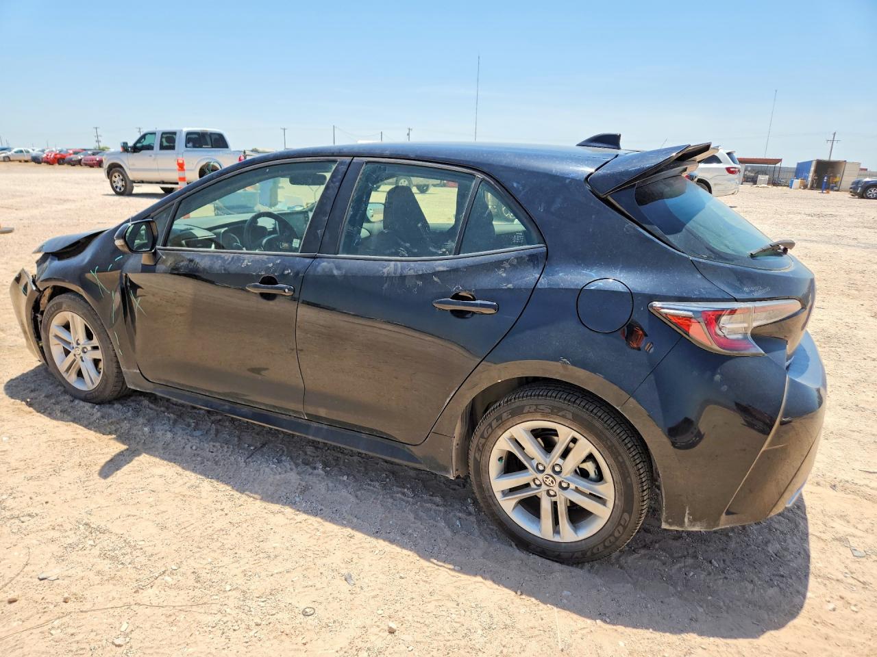 JTNK4RBE1K3017820 · 2019 TOYOTA COROLLA HATCHBACK · 2/12