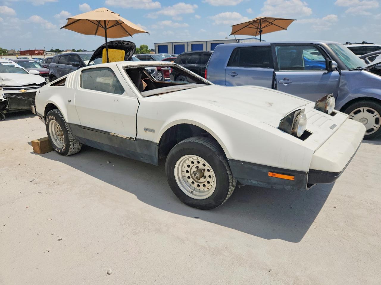 00041BX5S002023 · 1975 BRICKLAN SV-1 · 4/13