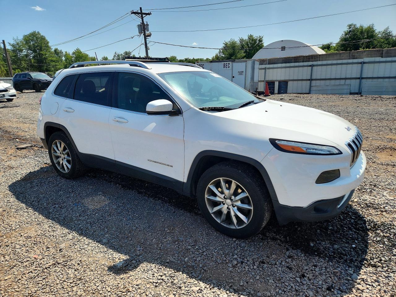 1C4PJMDB7HD222148 · 2017 JEEP CHEROKEE · 4/13