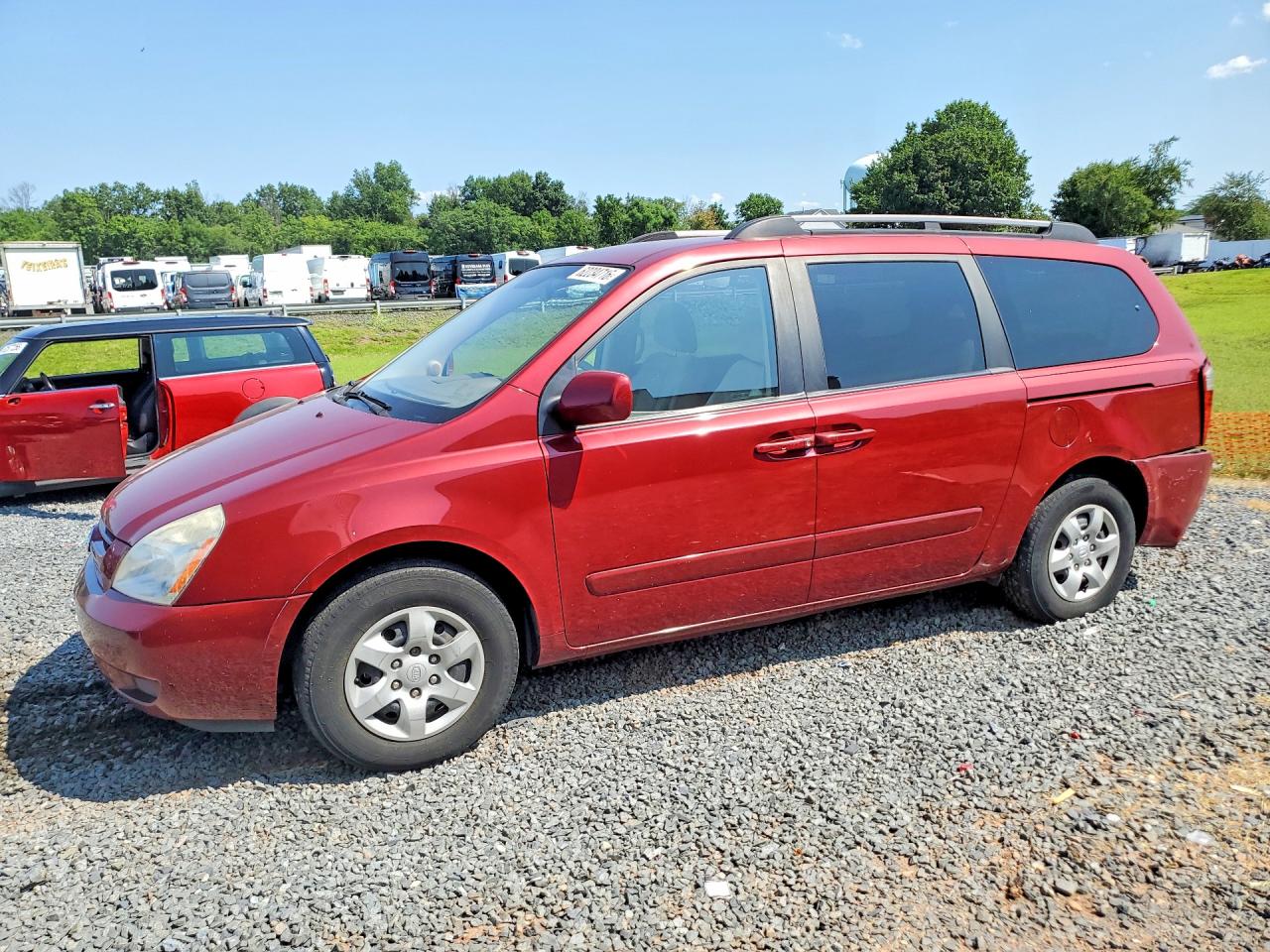 KNDMB233186262728 · 2008 KIA SEDONA