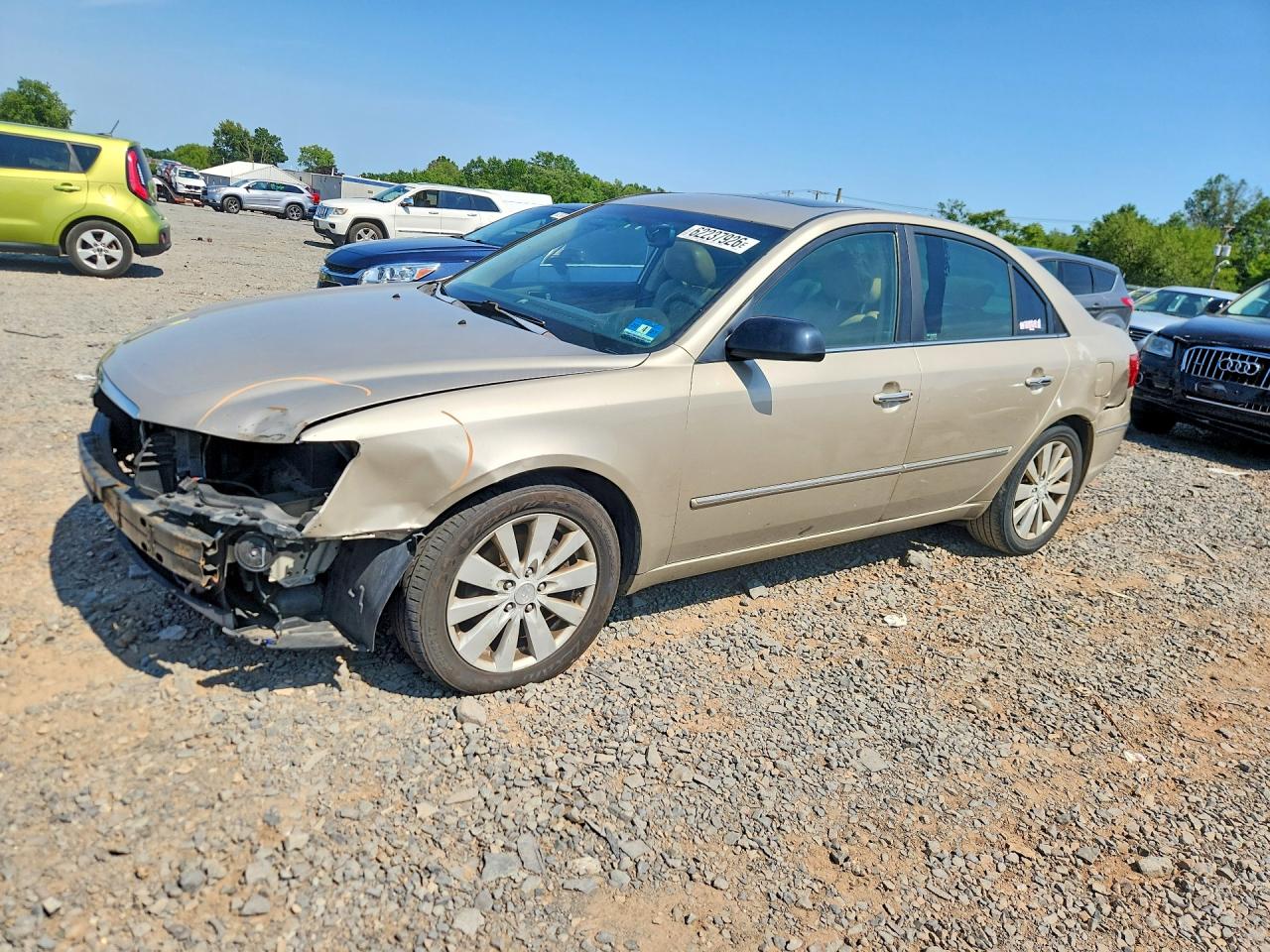 5NPEU46FX9H428462 · 2009 HYUNDAI SONATA