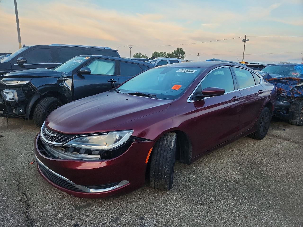1C3CCCAB4FN701095 · 2015 CHRYSLER 200