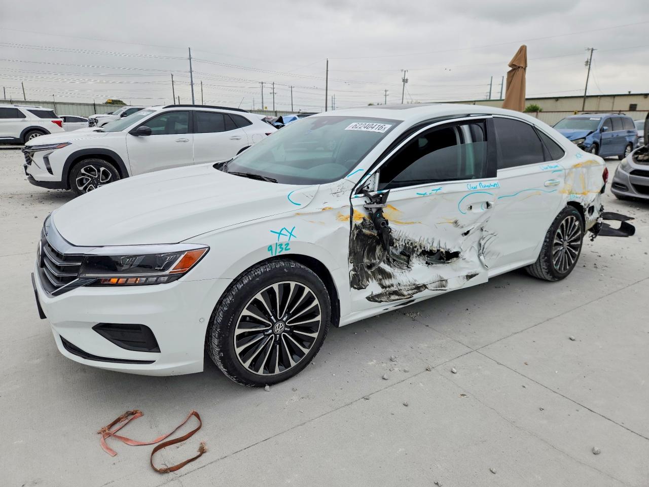 2022 VOLKSWAGEN PASSAT