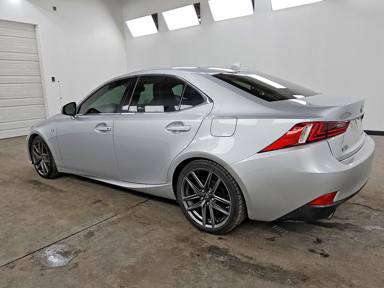 JTHCE1D25F5008833 · 2015 LEXUS IS · 2/12