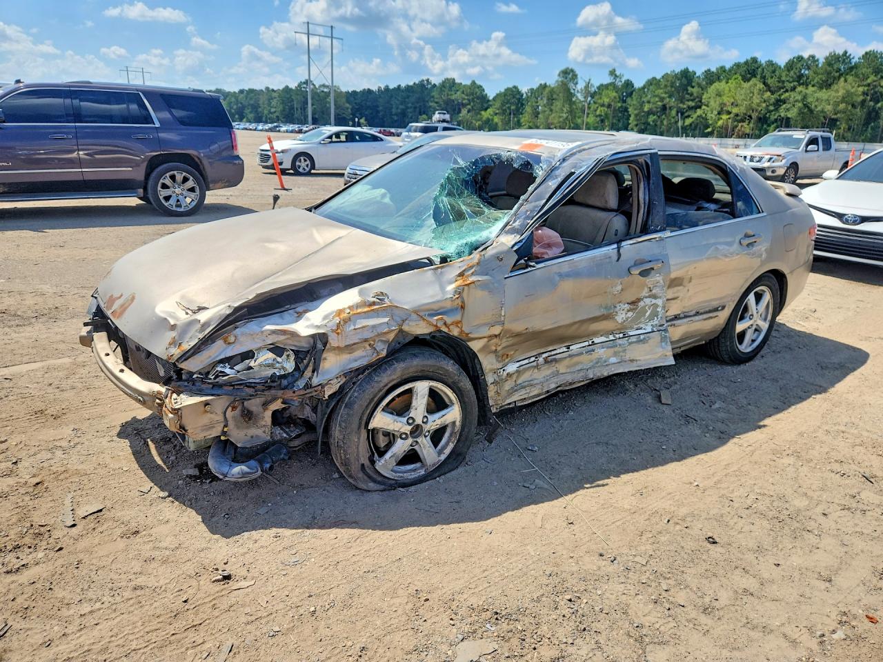 1HGCM56644A170759 · 2004 HONDA ACCORD