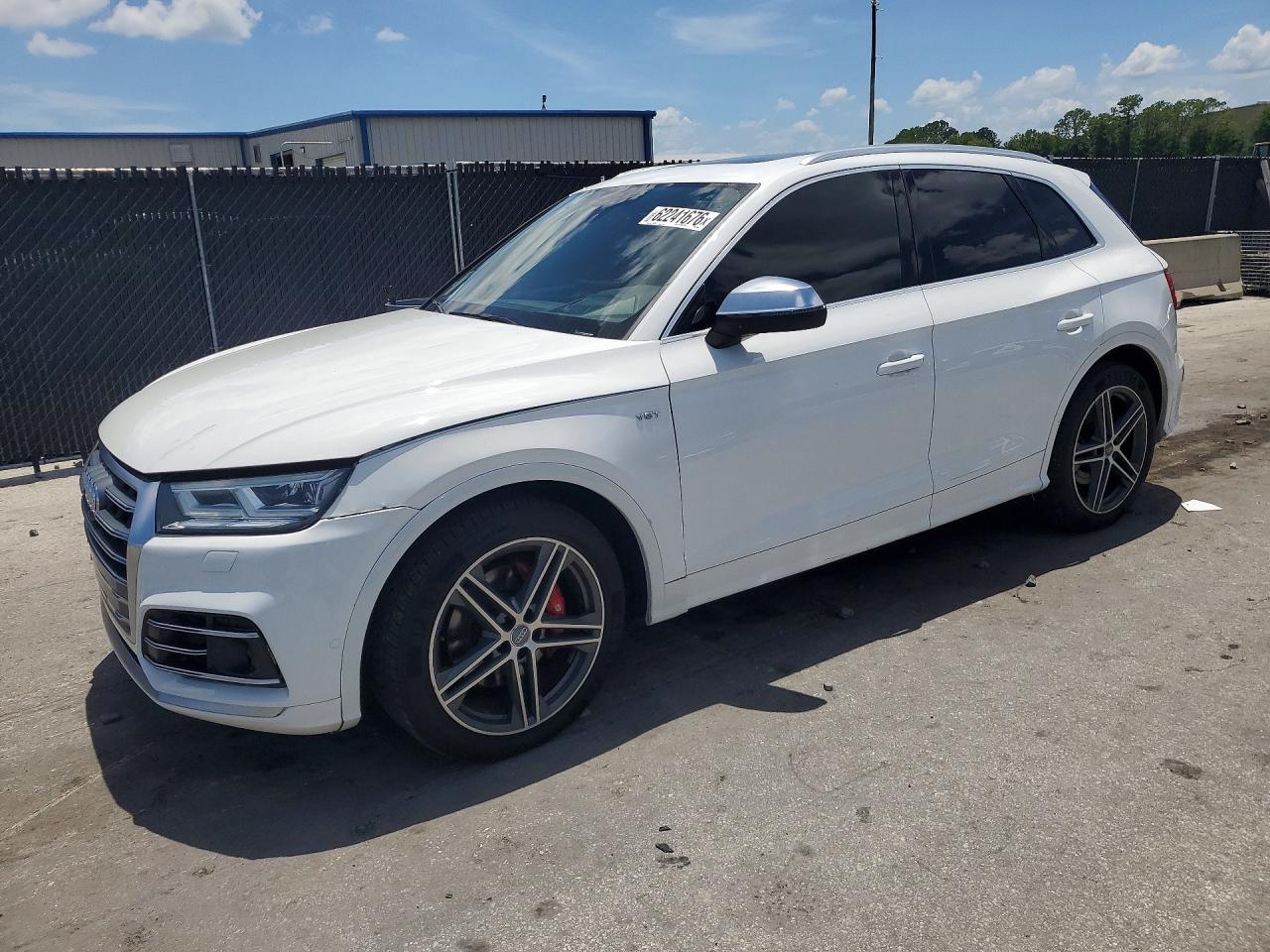 WA1C4AFY8J2182275 · 2018 AUDI SQ5