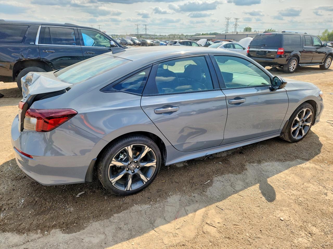 2HGFE4F86TH335670 · 2026 HONDA CIVIC · 3/12