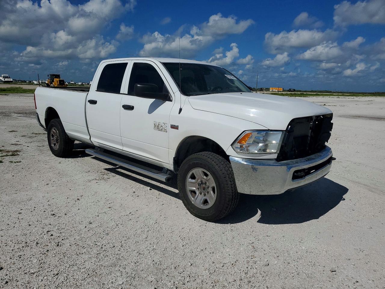 3C6TR5HT7HG517325 · 2017 RAM 2500 · 4/14