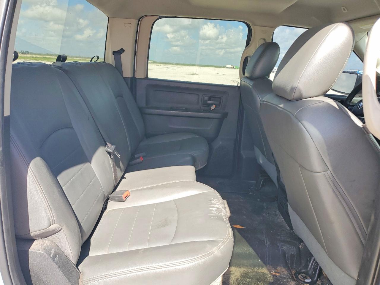 3C6TR5HT7HG517325 · 2017 RAM 2500 · 11/14