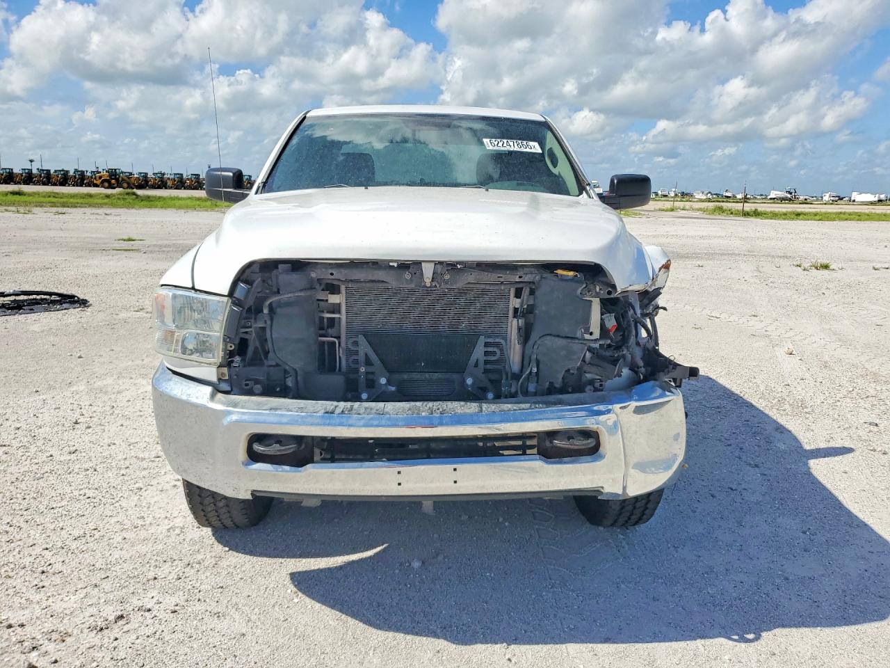 3C6TR5HT7HG517325 · 2017 RAM 2500 · 5/14