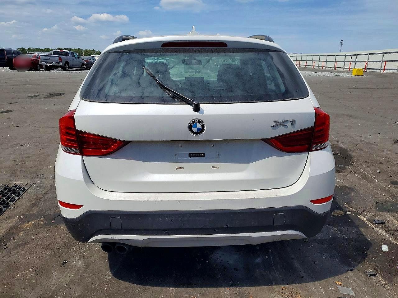 WBAVL1C55DVR81863 · 2013 BMW X1 · 6/11