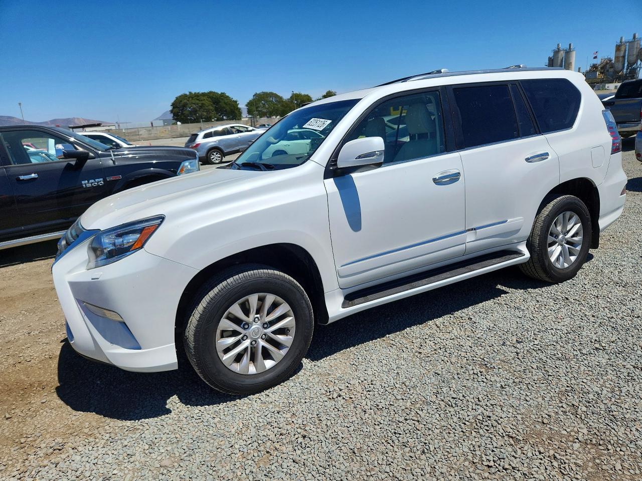 JTJBM7FX7K5236979 · 2019 LEXUS GX