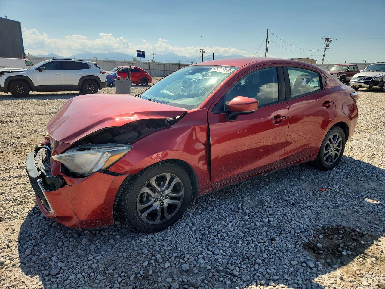 3MYDLBYV6KY519763 · 2019 TOYOTA YARIS