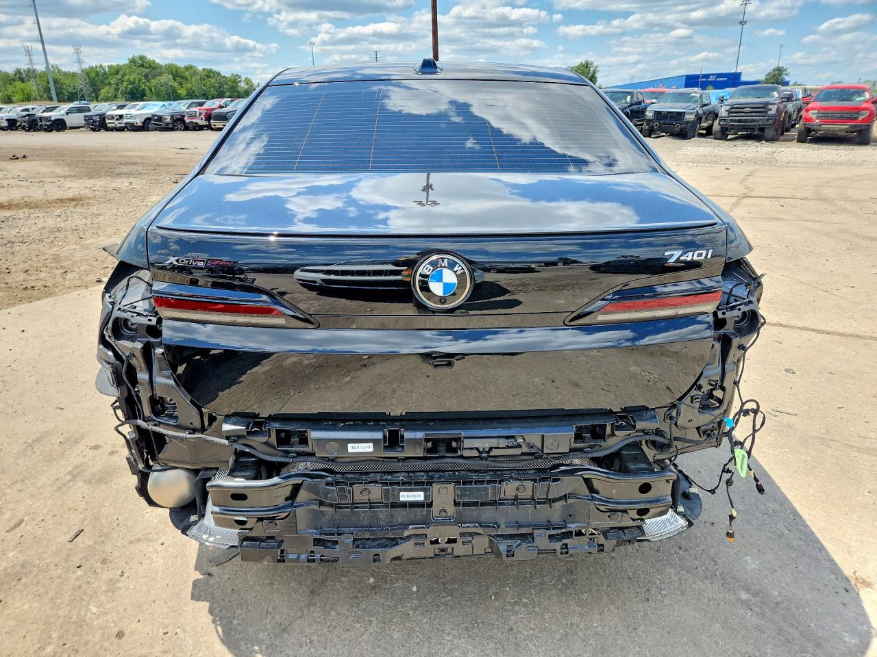 WBA33EH0XSCU52803 · 2025 BMW 740 · 6/12