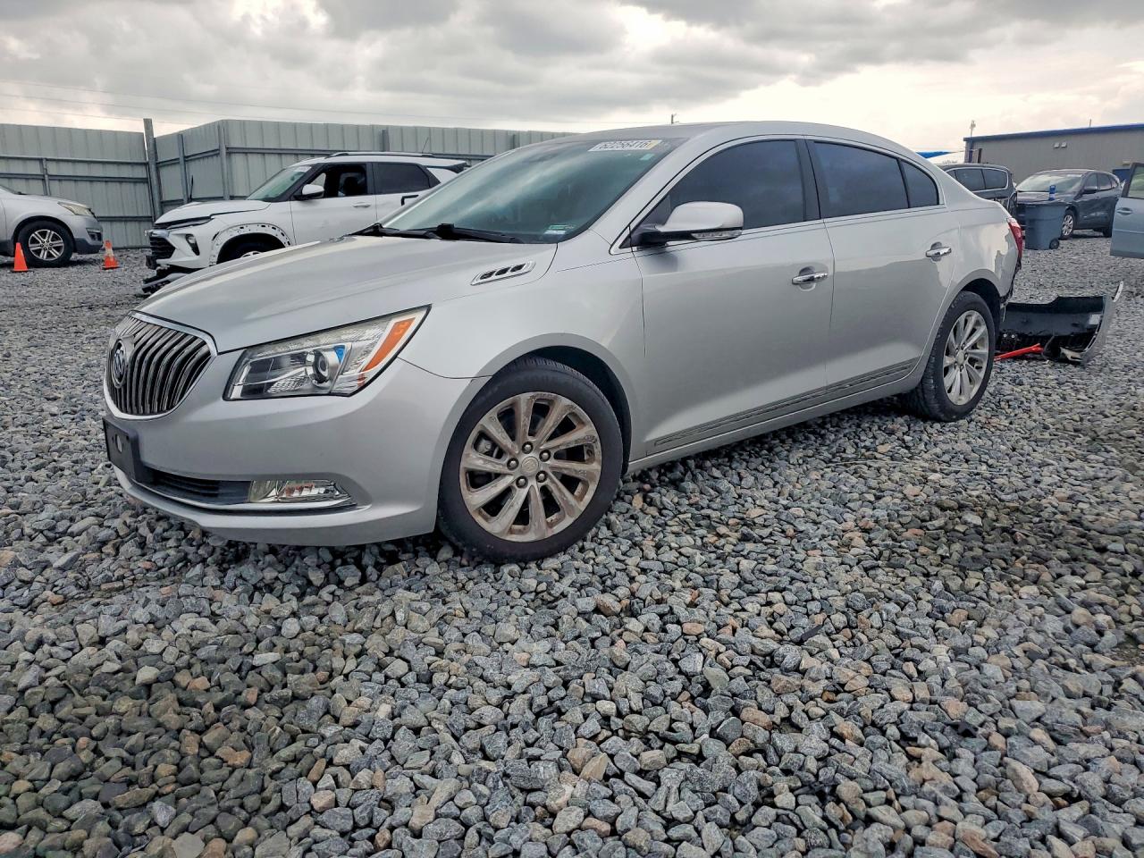 1G4GB5G34GF173836 · 2016 BUICK LACROSSE