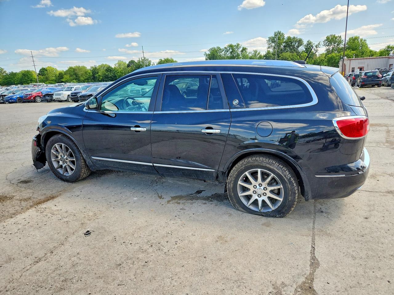 5GAKRAKD8HJ331677 · 2017 BUICK ENCLAVE · 2/12