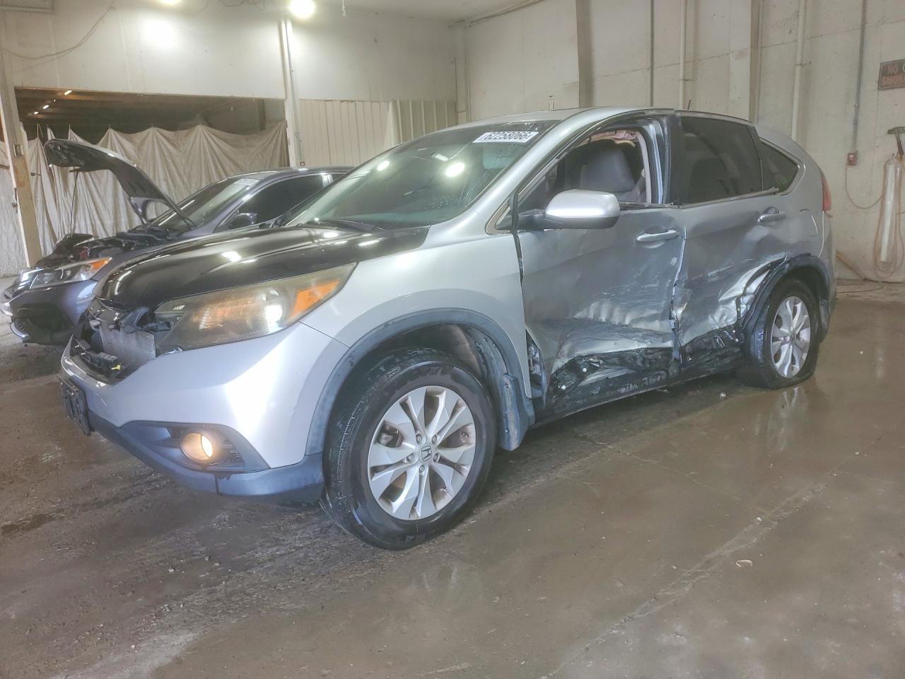 2HKRM4H57DH633042 · 2013 HONDA CR-V