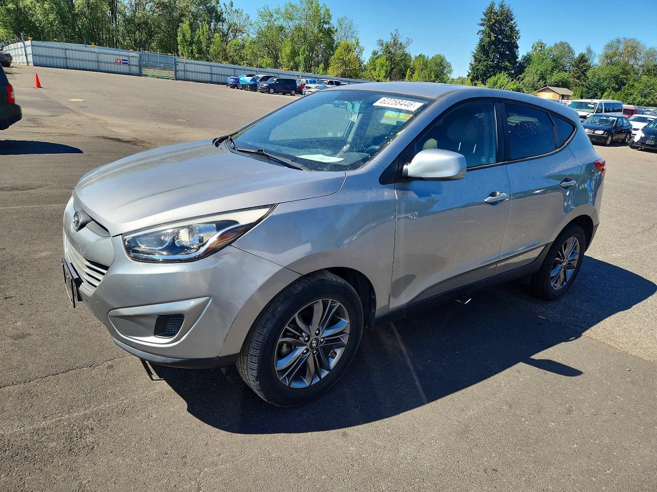 KM8JT3AFXFU069078 · 2015 HYUNDAI TUCSON