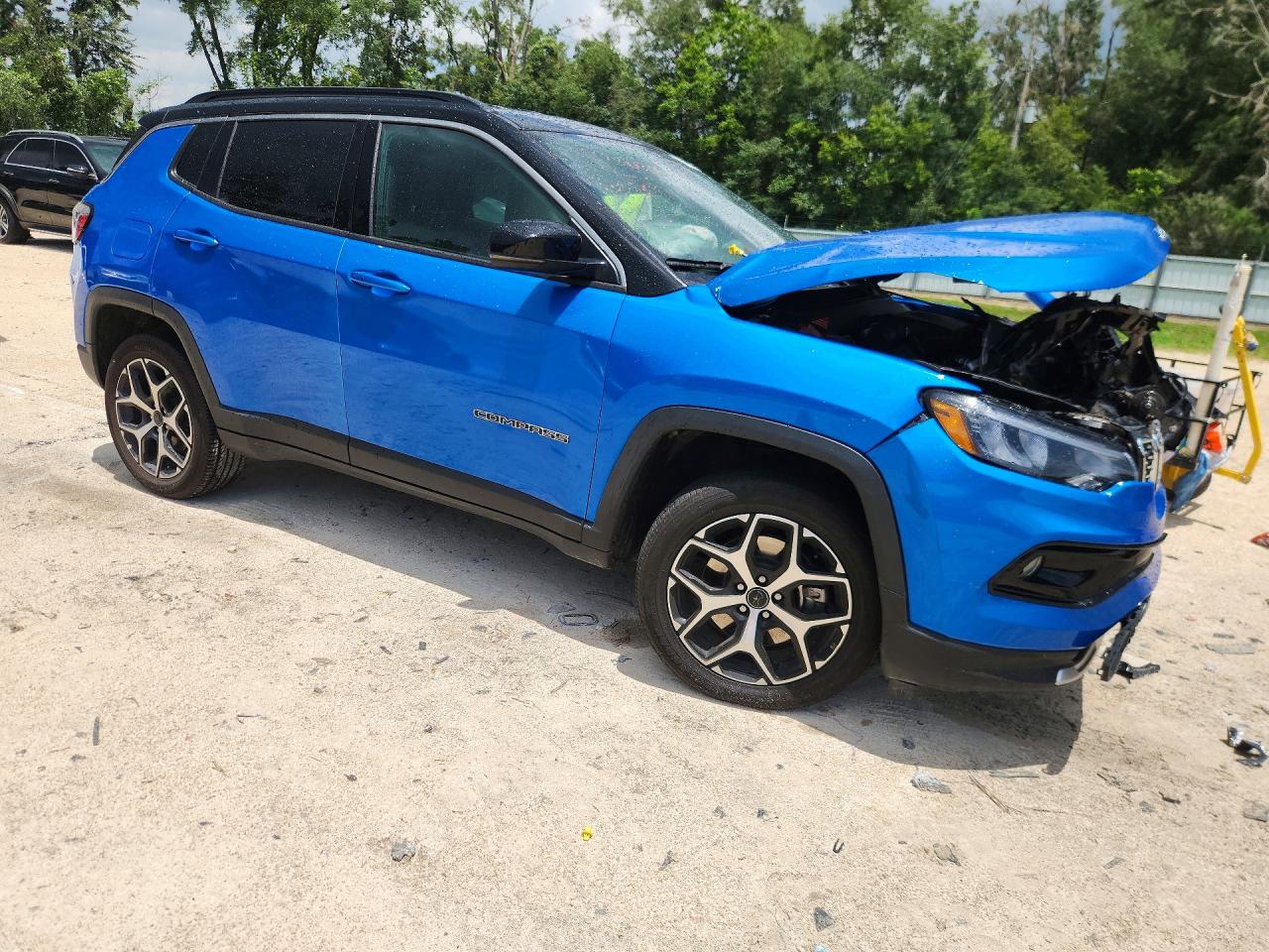 3C4NJDCN4TT178664 · 2026 JEEP COMPASS · 4/13