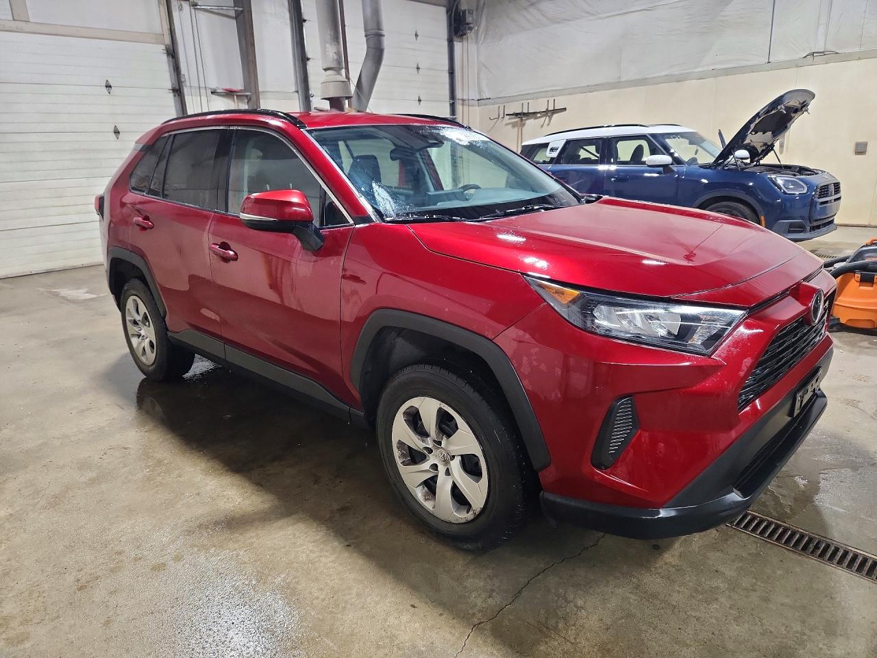2T3G1RFV2LC104011 · 2020 TOYOTA RAV4 · 4/13
