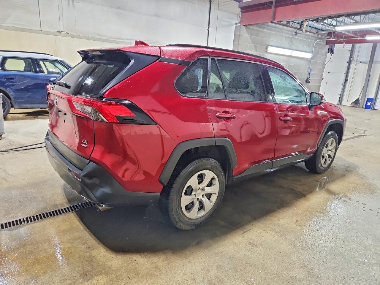 2T3G1RFV2LC104011 · 2020 TOYOTA RAV4 · 3/13