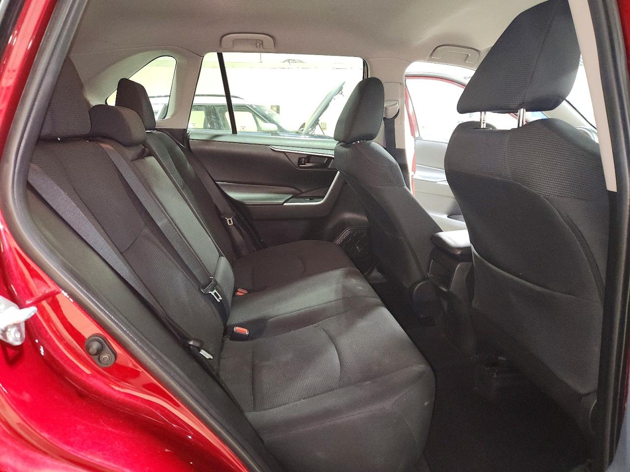 2T3G1RFV2LC104011 · 2020 TOYOTA RAV4 · 11/13