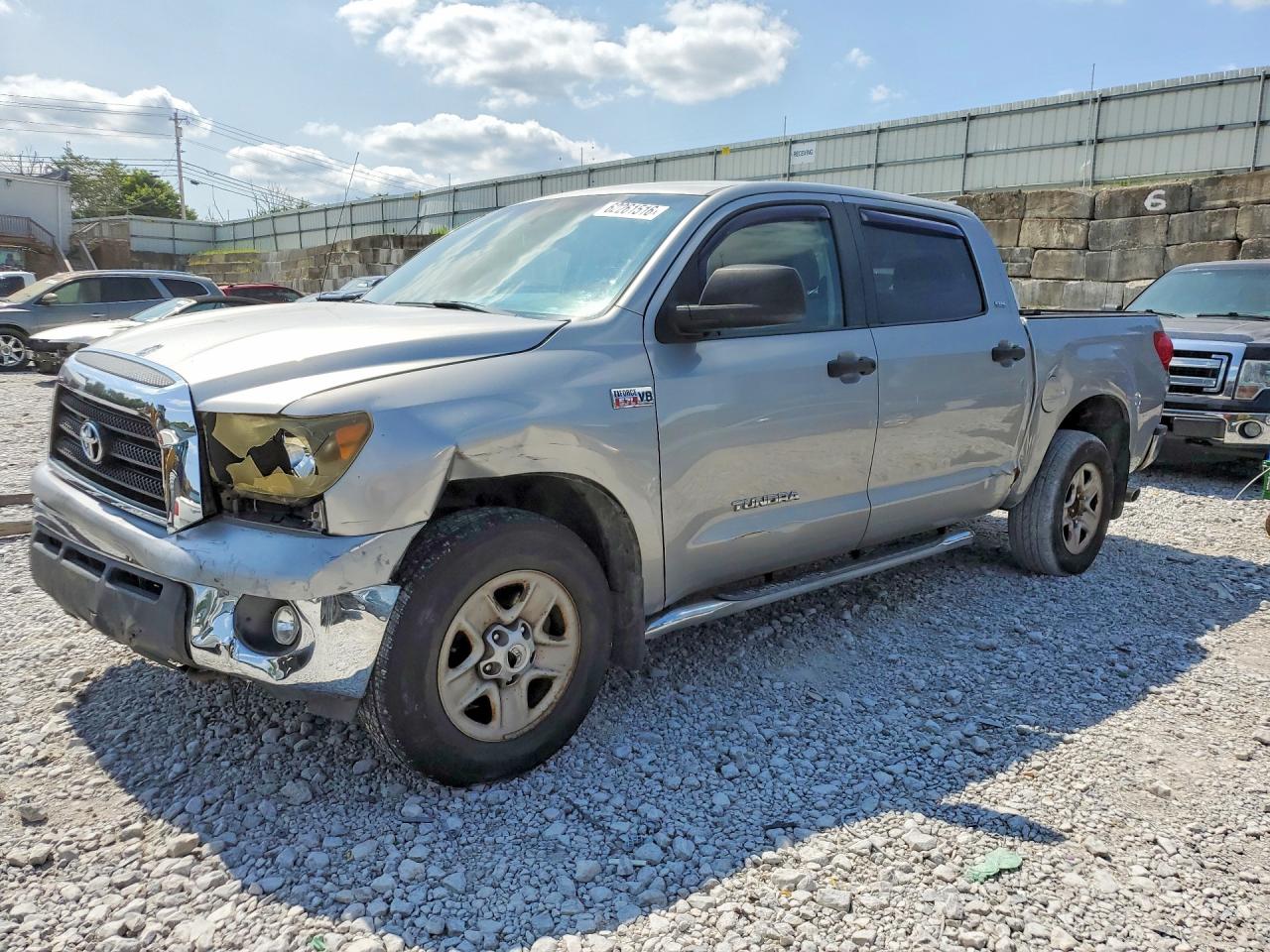 5TBDV541X7S470460 · 2007 TOYOTA TUNDRA