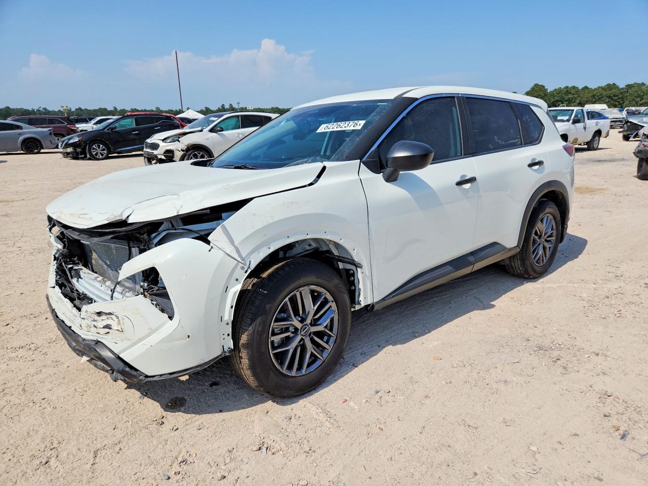 5N1BT3AA9TC720680 · 2026 NISSAN ROGUE
