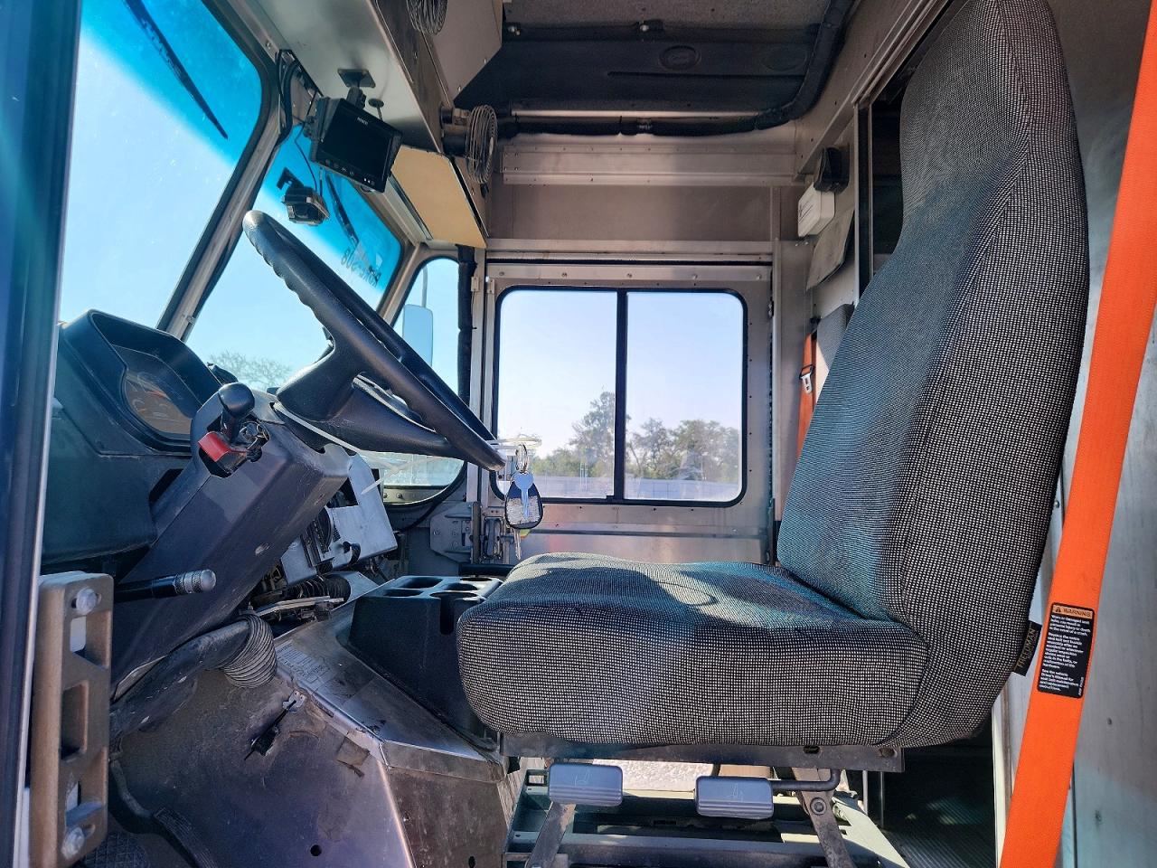 4UZAC2EA4LCMH7842 · 2020 FREIGHTLINER CHASSIS · 7/12